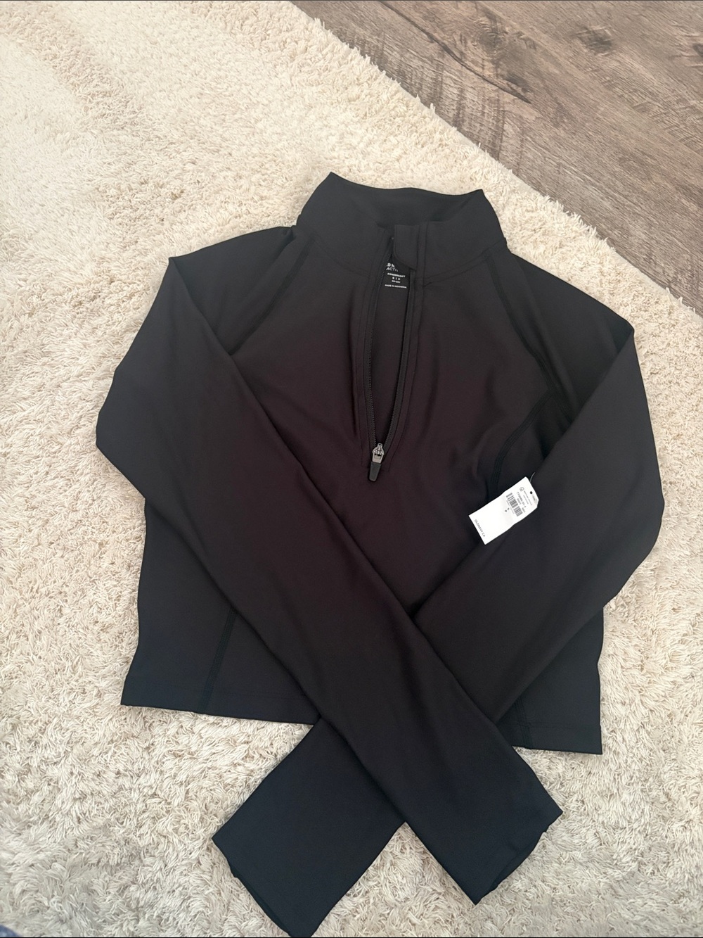 Old Navy Black Half-Zip Long Sleeve Performance Top